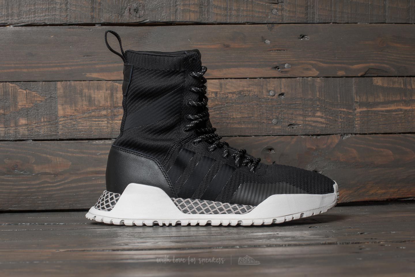 Adidas PRIMKNIT Boot