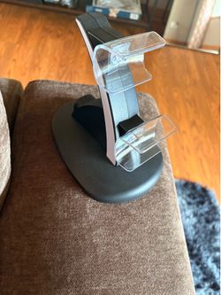 PS5 controller charger (USB powered)