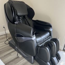 Pro 8500 Series Black Faux Leather Reclining 2D Massage Chair with