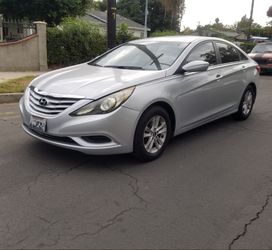 Hyundai sonata gls