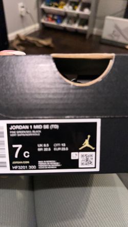 jordan 1 mid se 7c