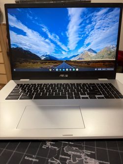 Chromebook Laptop
