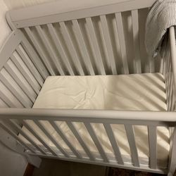 Mini Crib