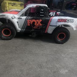 Traxxas Udr 