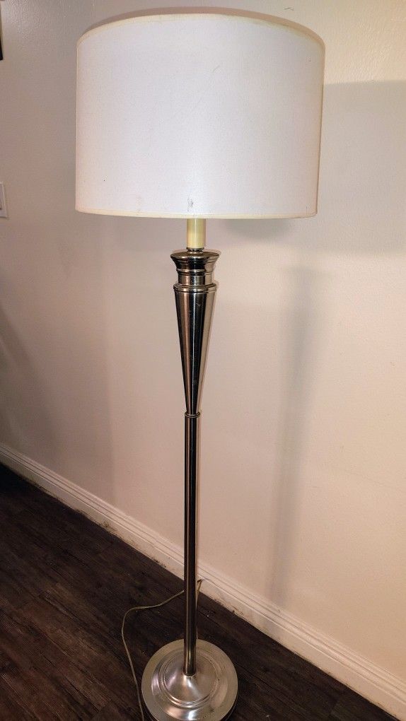 5 Ft Stainless Steel Floor Lamp