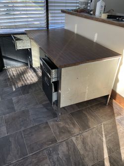 Office desk / table