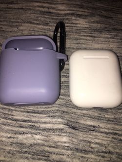 AirPod case only Pick up only!!!