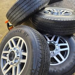 Ford F250 Or F350 Good Tires 90%