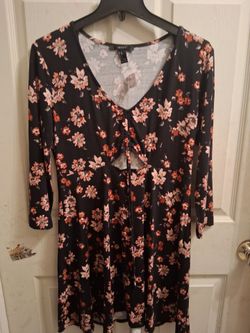 New sz L dress