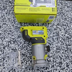 ROUTER RYOBI 18V TOOL ONLY 