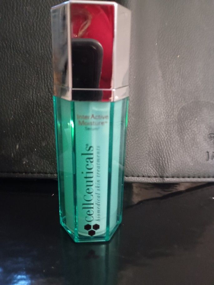 MOISTURE SERUM CELLCEUTICALS