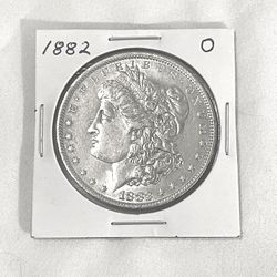AU-(About Uncirculated) 1882-O Morgan silver Dollar