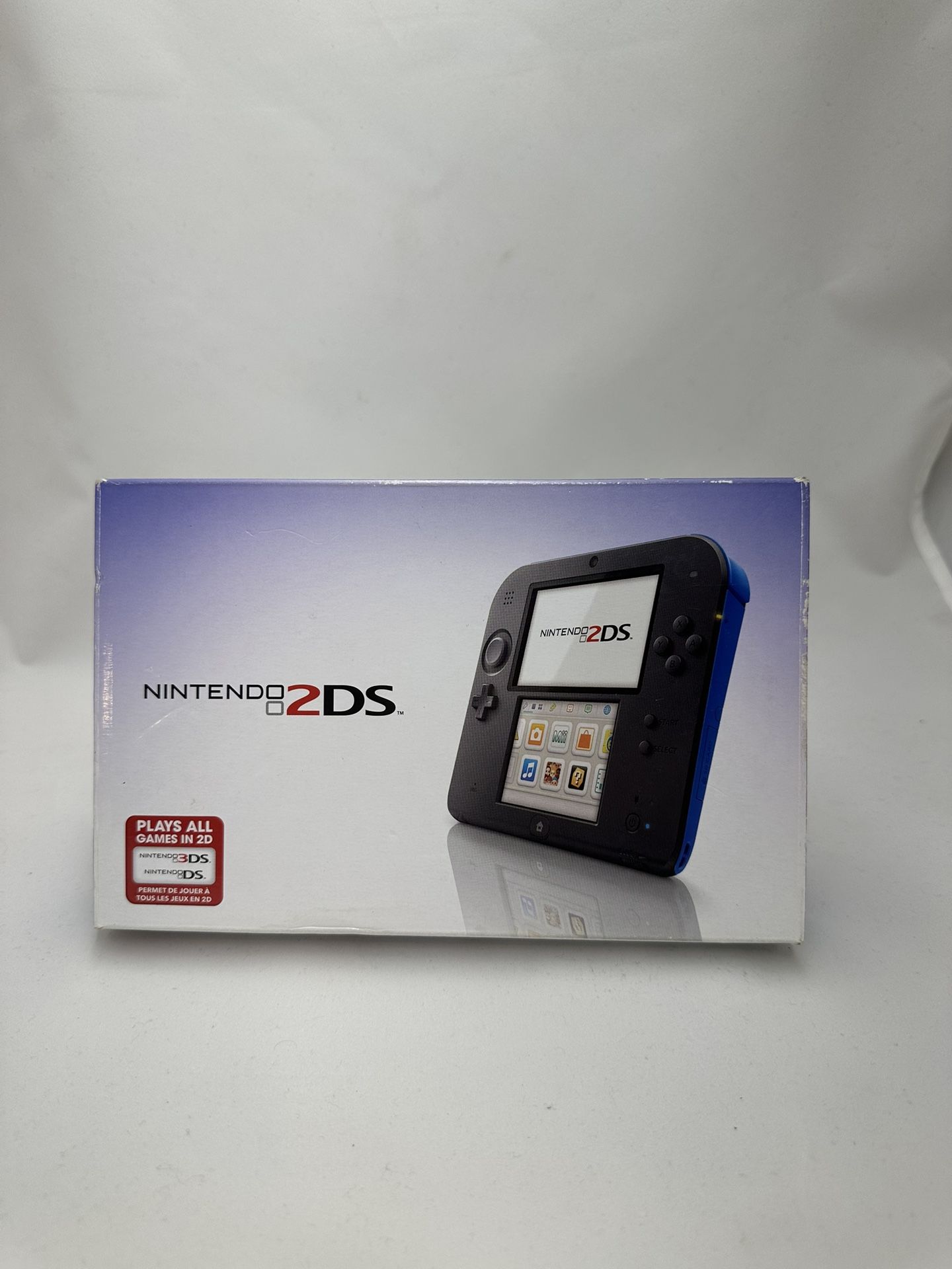 Complete In Box Nintendo 2DS