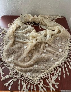 Chabby Chic Women's Ivory Scarf With Sequins
