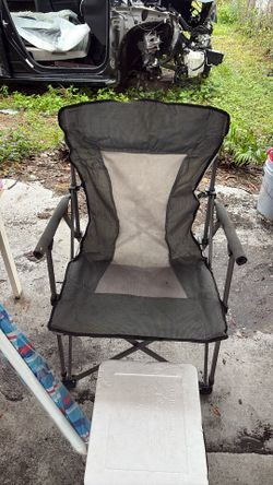 beach umbrella and beach chair