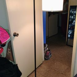 5 feet H. Metal floor lamp pickup only cash