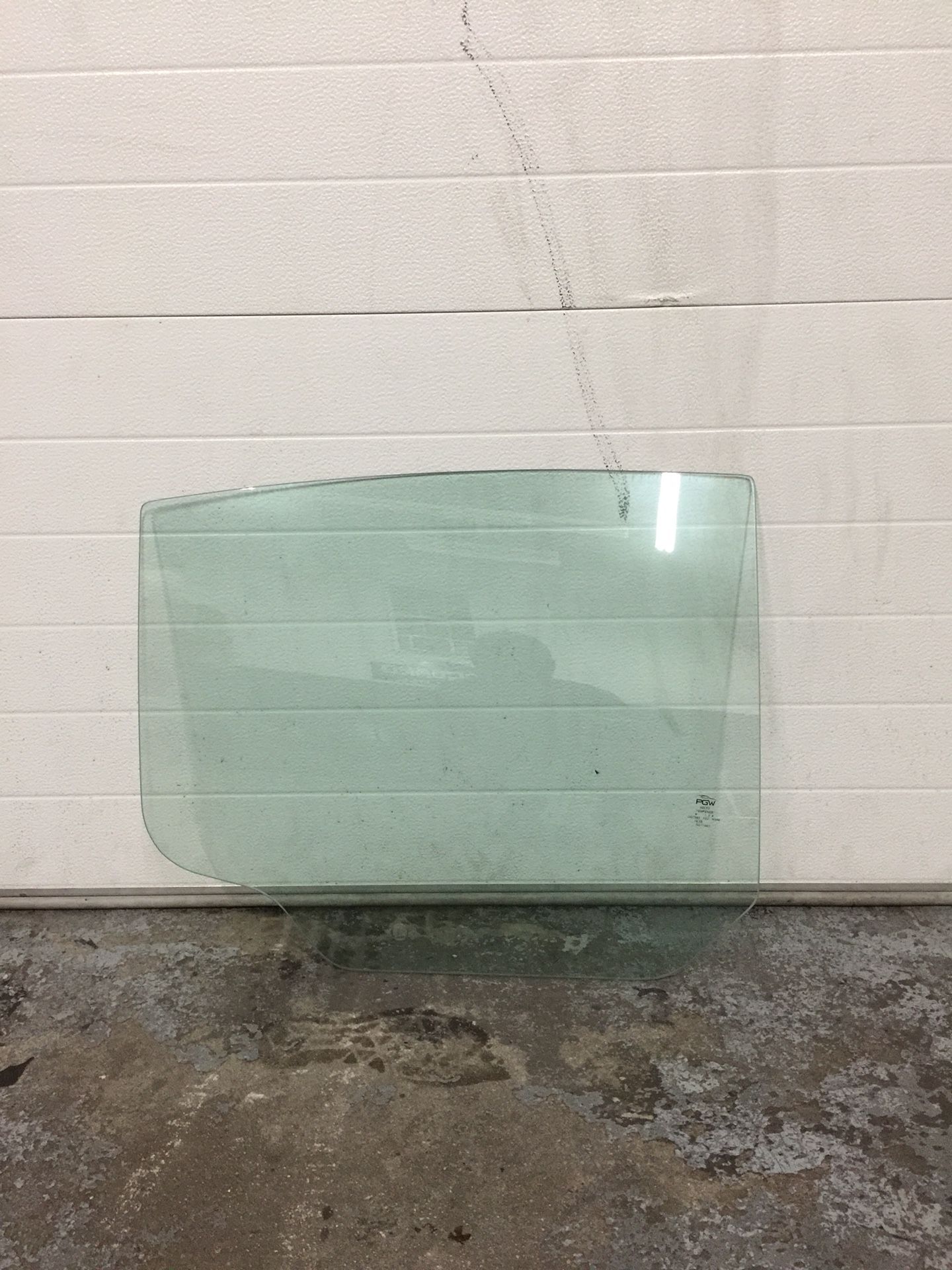 For sale any glass for any vehicle