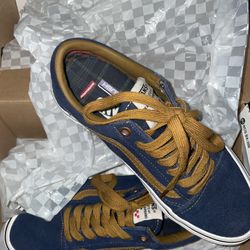 Old Skool Vans (reynolds skateboard)