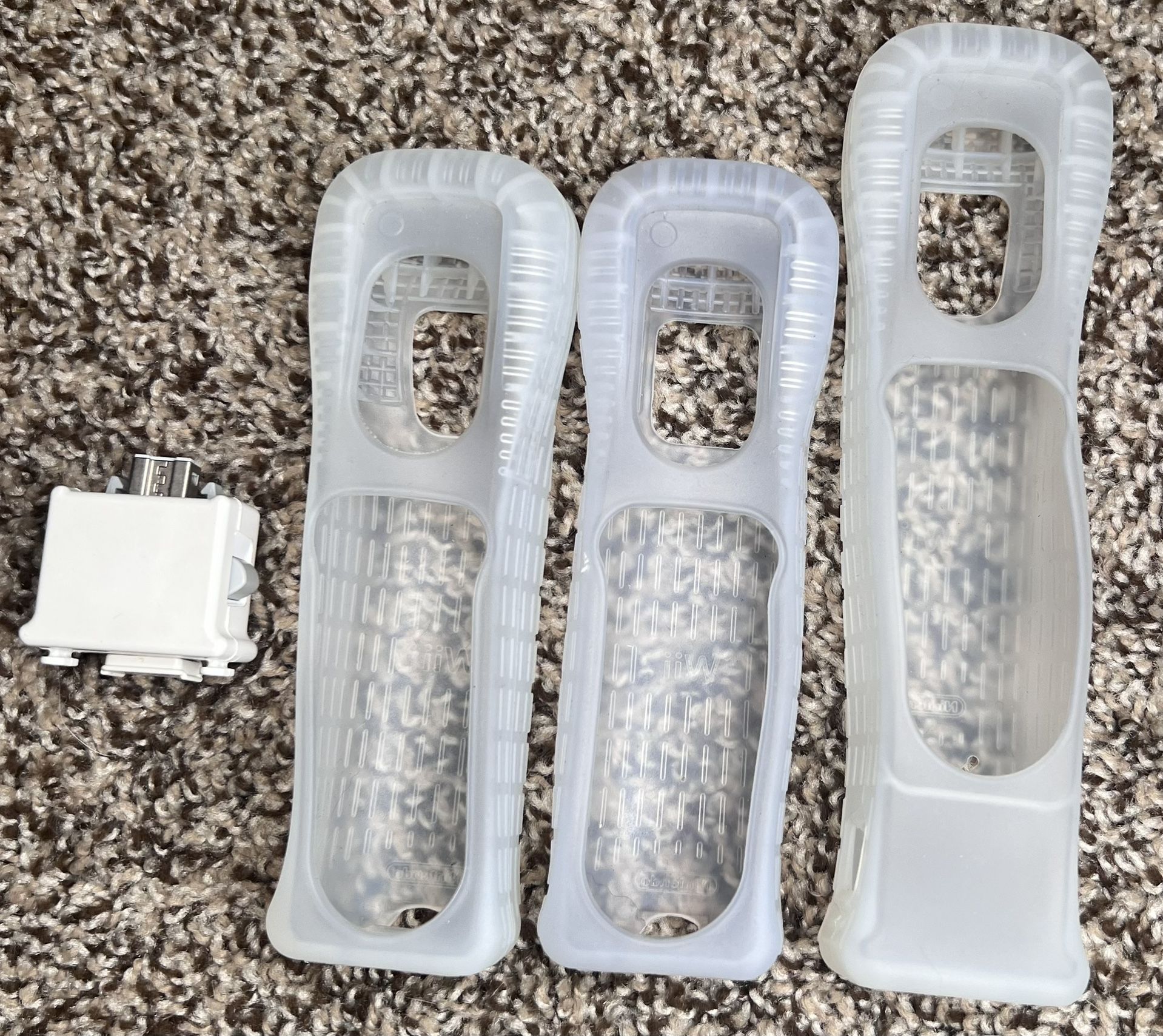 Nintendo Wii Remote Silicone Case Covers Skin Motion Plus Adapter RVL026 Genuine