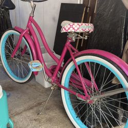 Girls 24” Huffy Cruiser