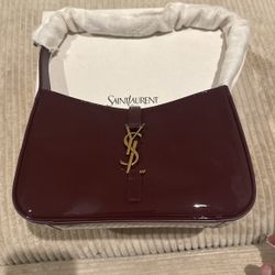 Saint Laurent Le 5 a 7 Hobo 