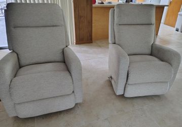 Lazy Boy rocker/recliner (2)