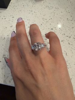 925 silver CZ Stones ring size 7