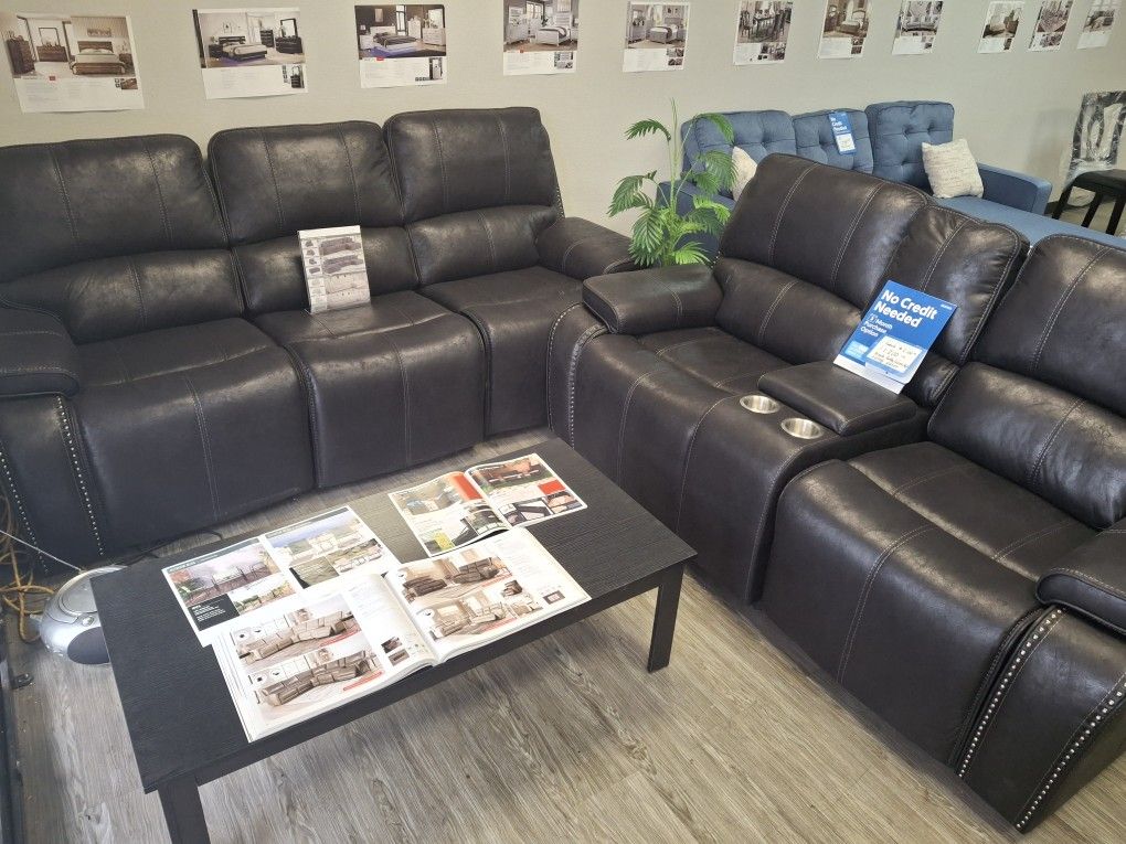 New Sofa AND love Retail Over $ 2900 Set With RECLINING Ends
