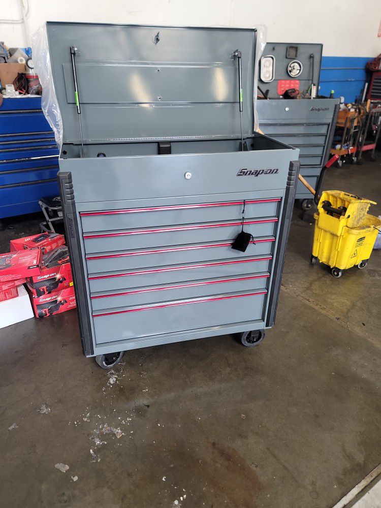 Snap-on Tool Cart