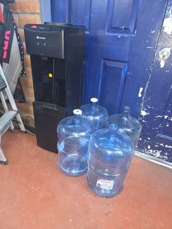 Water dispenser