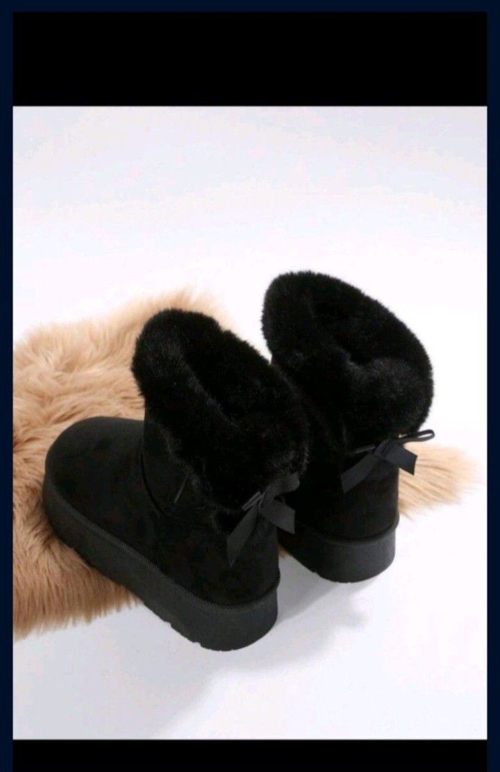 Black Platform Fuzzy Boots With Bow