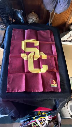 USC Trojans New SC Logo Garden Flag