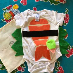 Baby Sushi Onsie-Costume (size 12 mo) from Etsy - never worn (delivered after the party 😉)