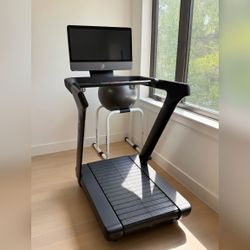 2018 Peloton Tread+ Good Condition Functional Screen Motor Incline - Austin, TX