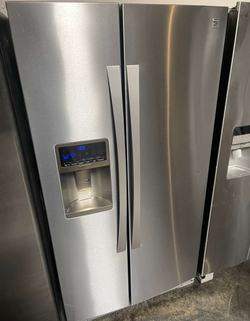 Great deal — Kenmore stainless side‑by‑side w/ ice & water