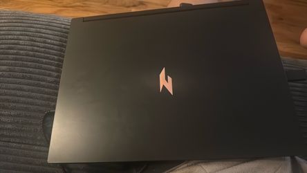 Acer Nitro V 16 AI