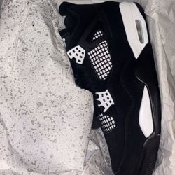 Jordan 4 Retro White Thunder 