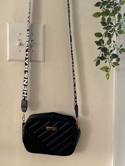 Black Quilted Crossbody Camera Bag