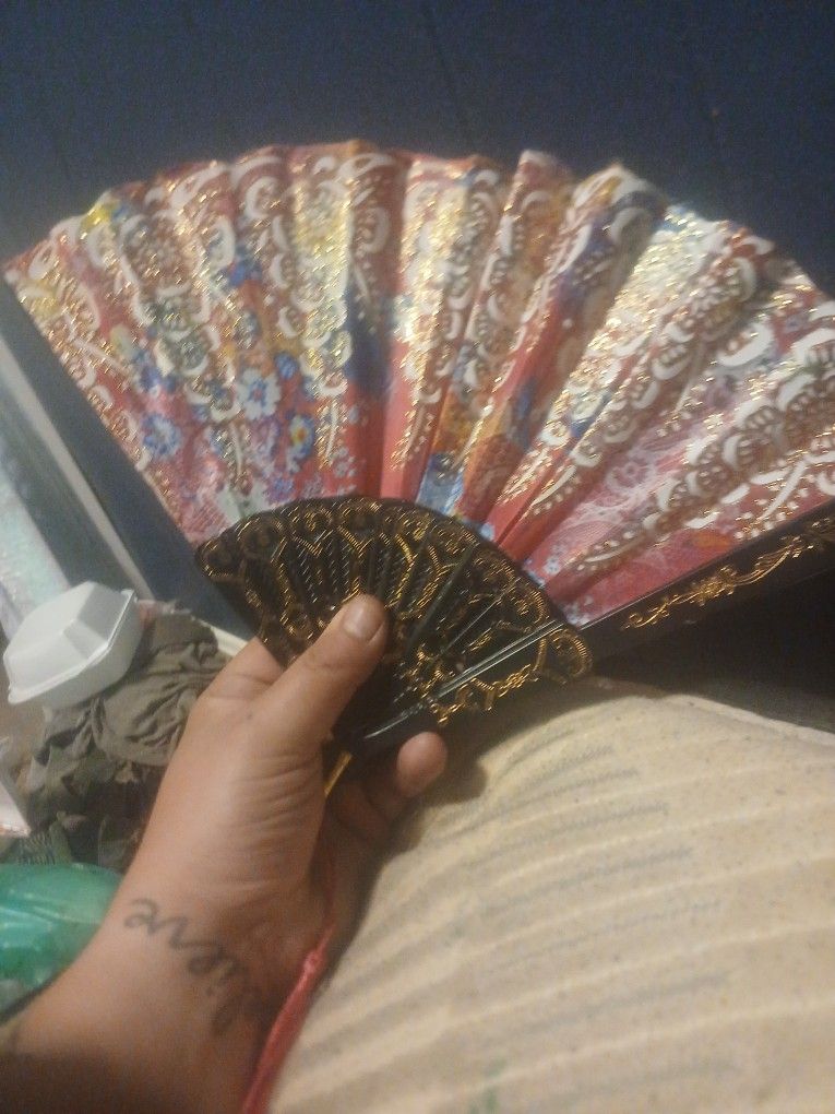 Old School Hand Fam.