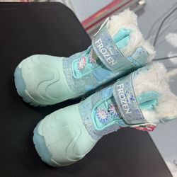 Size 8 Frozen Girls Snow Boots