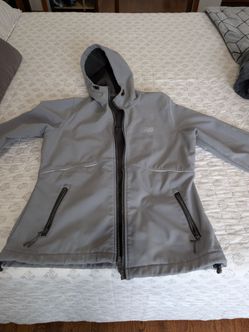 New balance jacket for sale like new