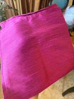 Magenta silk napkins