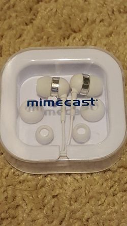 Noise-isolating In-Ear Headphones with Mic by Mimecast