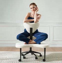 BRAND NEW Cross-Legged Ergonomic Office Desk Chair - Free Delivery!