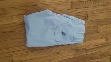 The glov  small