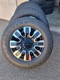 2026 OEM ORIGINAL TAKEOFFS GMC SIERRA DENALI ULTIMATE HD 2500 TIRES GOODYEAR ALL-TERRAIN 95 % DOT 2925 $ 1299
