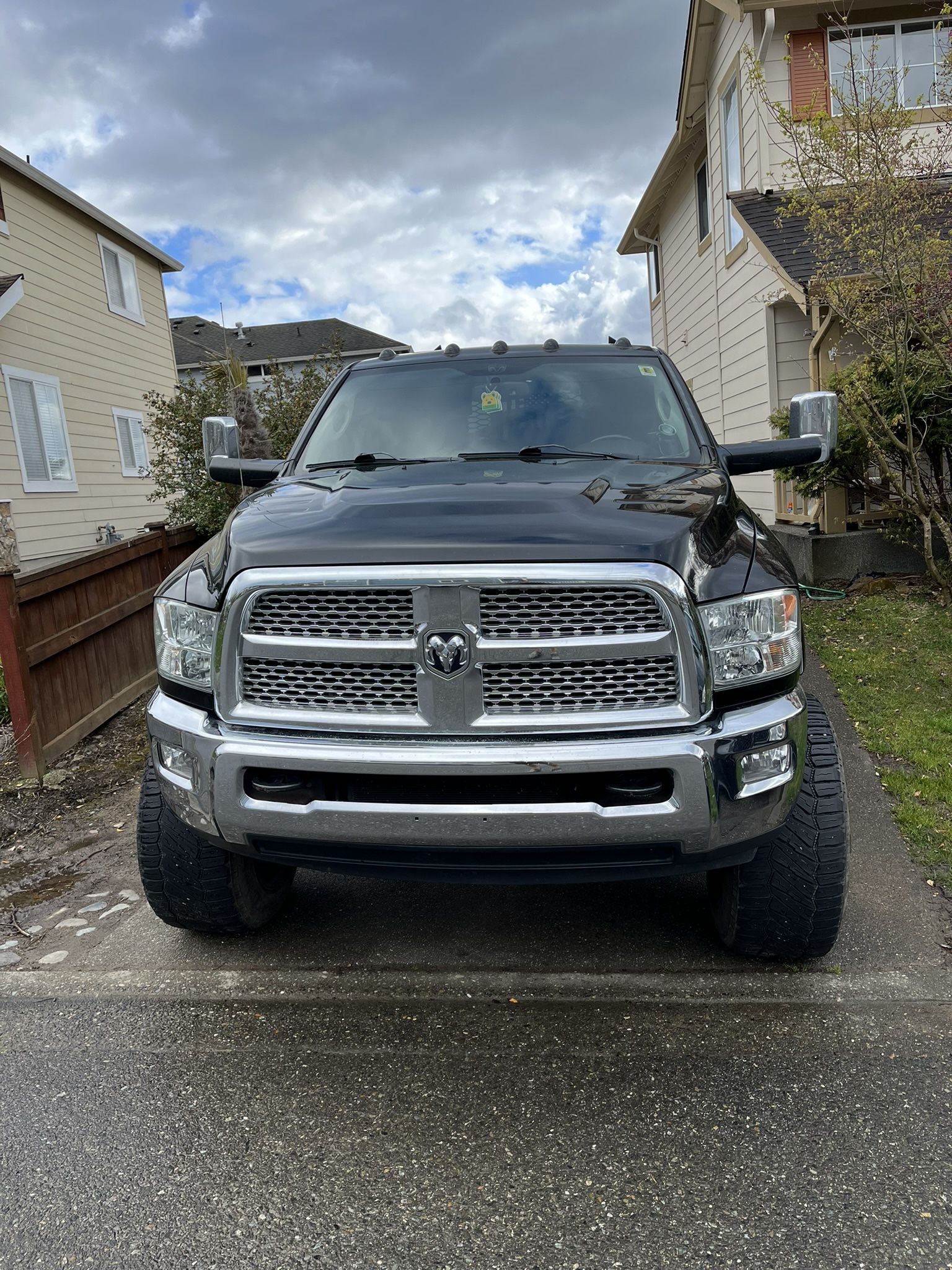 2012 Ram 3500 6.7 Cummins OEM Intercooler