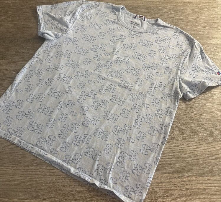 Champion Men’s Athletic Wear Short Sleeve T-Shirt Light Blue Size XL