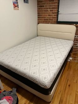 Sealy full mattress