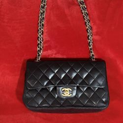 Authentic Chanel Handbag!